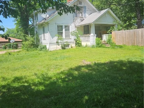 1503 W Olrich St, Rogers, AR 72758