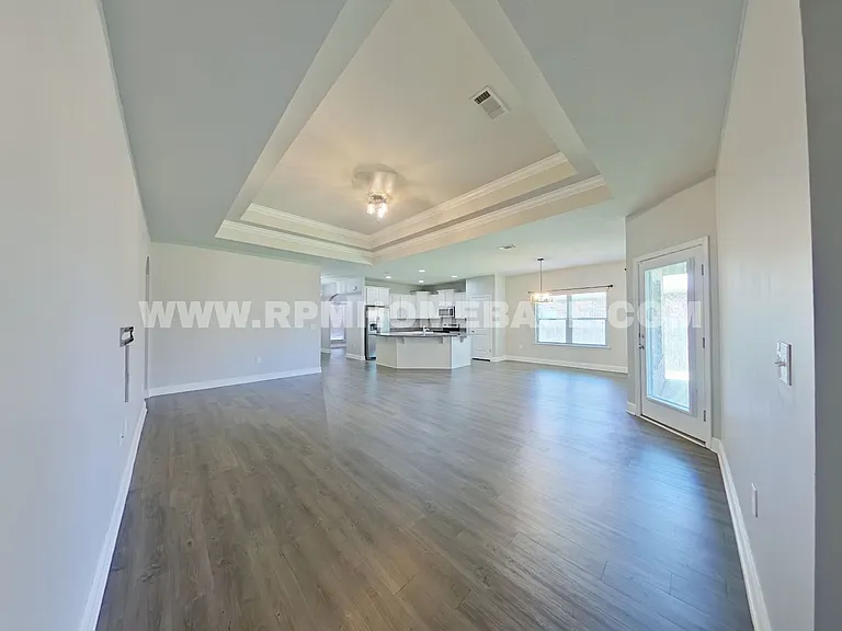 432 Chickadee St — Photo 6