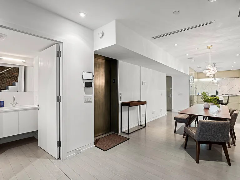 5 E 13th St #2 — Photo 10
