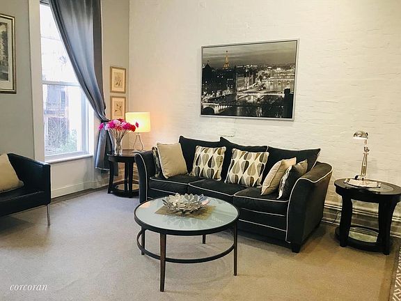 4th image of 7 W 82nd St APT 3B