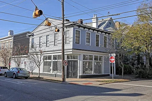 415 E Gordon St Photo 1