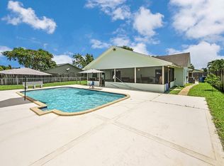 351 Sandpiper Ave, Royal Palm Beach, FL 33411