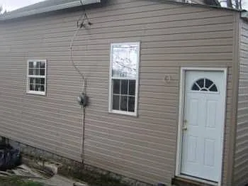 44 Lacona St photo 1