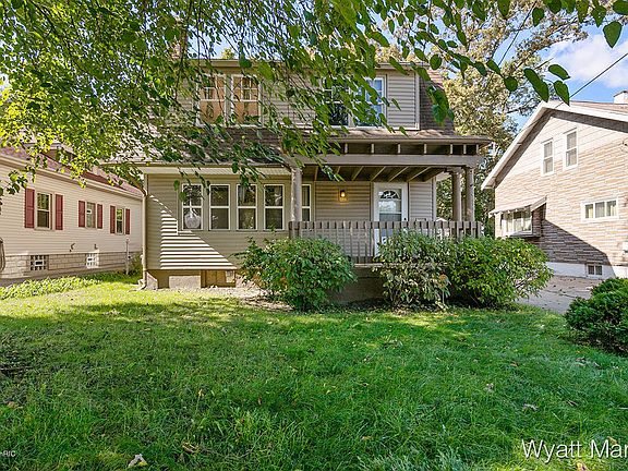 2nd image of 1739 Godwin Ave SE