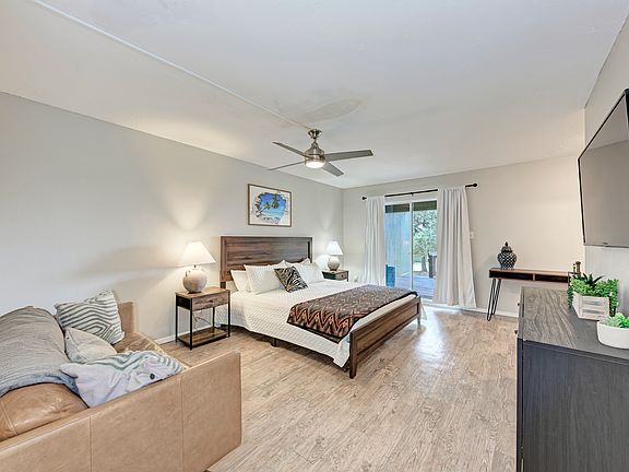 5th image of 516 Demarett Dr