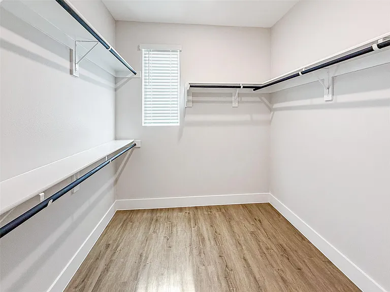 5601 Mobeetie Loop — Photo 12