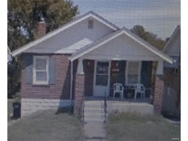 8209 John Pl photo 1