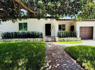 6820 SW 32nd St, Miami, FL 33155