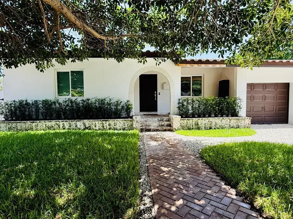 6820 SW 32nd Street, Miami, FL 33155