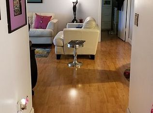 19760 SW 103rd Ct APT 203, Cutler Bay, FL 33157