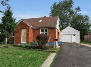 80 Clearvale Dr, Buffalo, NY 14225