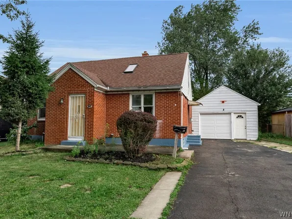 80 Clearvale Dr, Buffalo, NY 14225