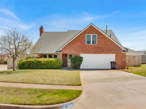 1112 Walnut Ct, Moore, OK 73160
