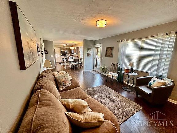 4th image of 6534 Justess Ln