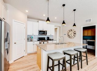 19220 138th Ave N, Rogers, MN 55374