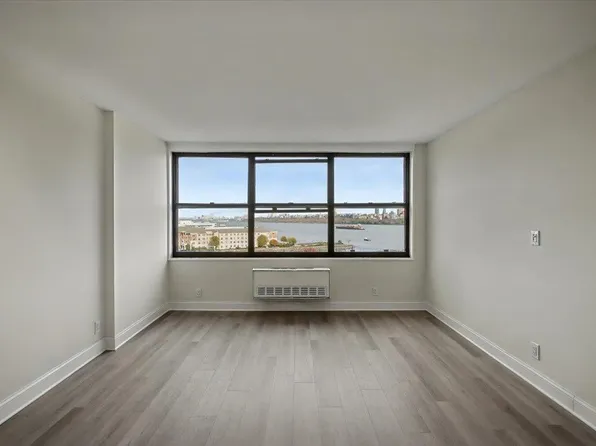 7002 Blvd East image 8 of 29