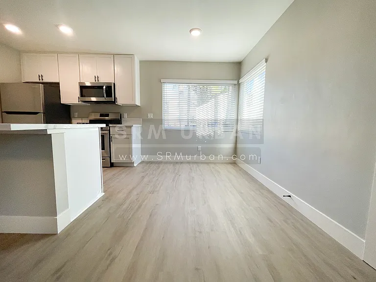 4572 34th St #1 — Photo 4