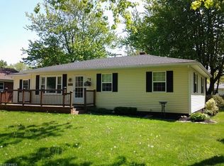 1036 Treelane Dr, Ashtabula, OH