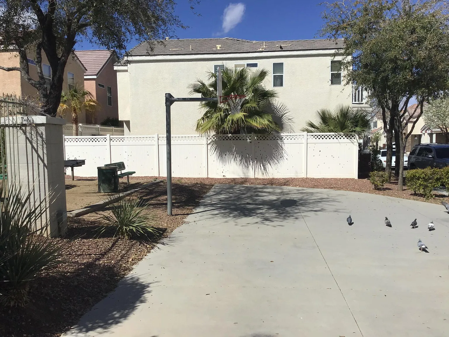 3 bed, 2.5 bath, 1500 sqft, $1,875 — Photo 3