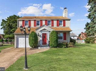 916 Harper Ave, Drexel Hill, PA 19026