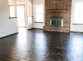 925 Saint James Ct, Yukon, OK 73099