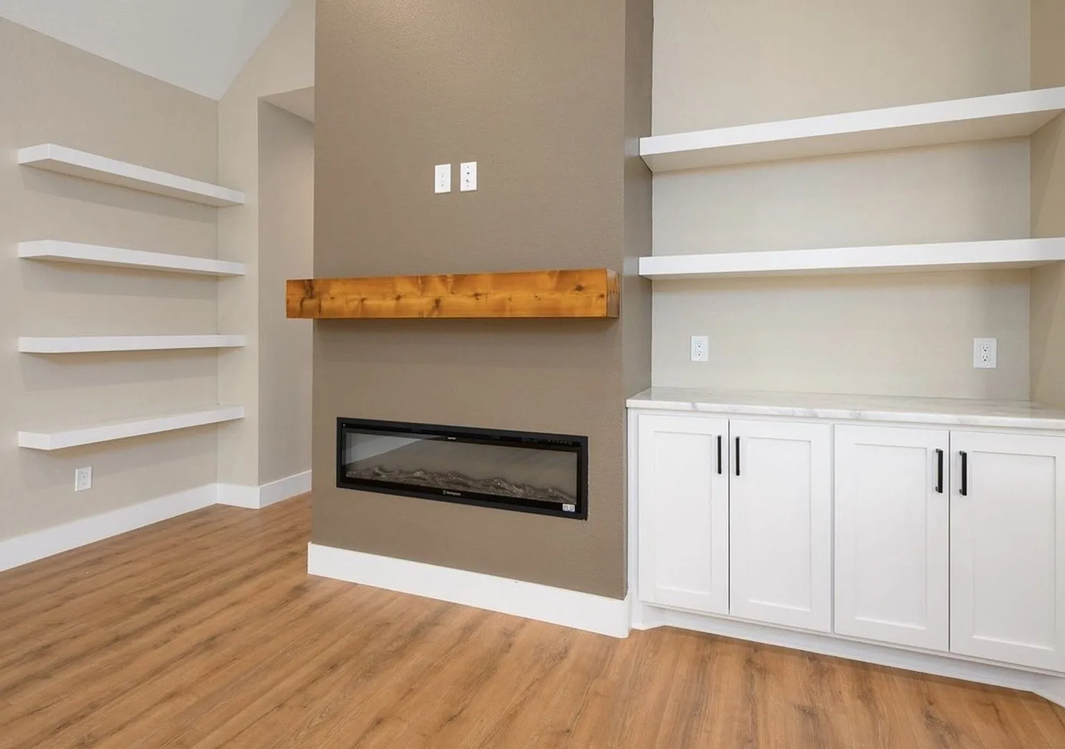Charming 3BR House in Sherman — Photo 4