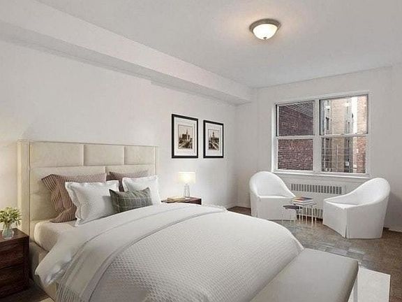 4th image of 11 E 88th St #2BC