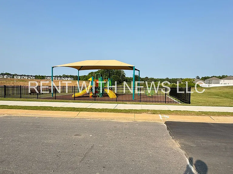 539 White Birch Ln — Photo 37