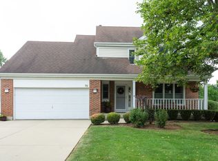 35 Chestnut Ter, Buffalo Grove, IL 60089