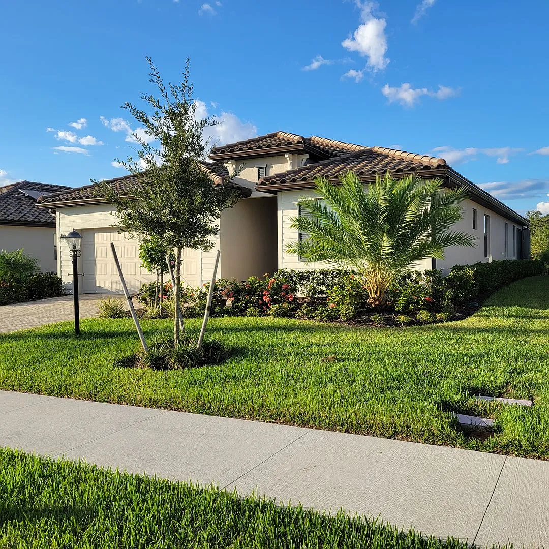 Annual turnkey furnished 3/3 SFH in "Green" gated community in Bradenton — Photo 2