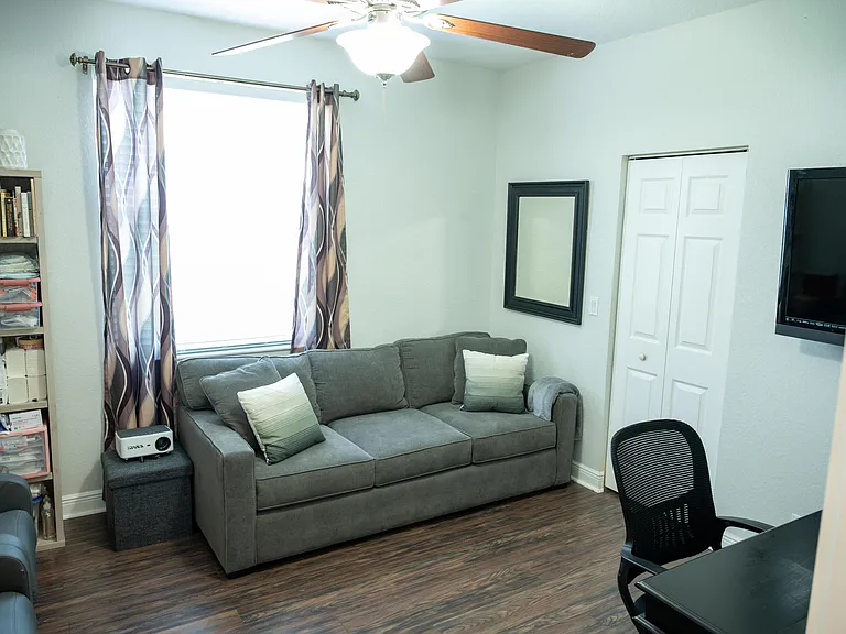 10122 Oak Meadow Ln — Photo 13
