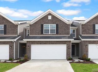20 Fairmount Grove Dr, Saint Peters, MO 63376
