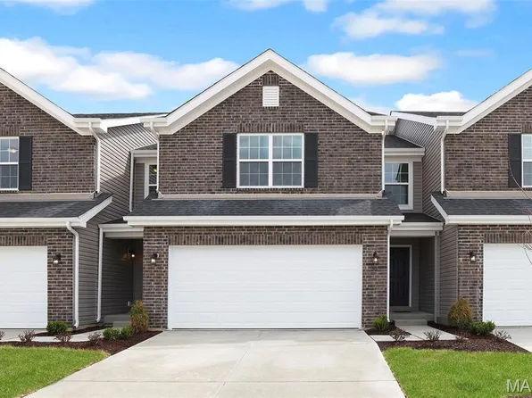 20 Fairmount Grove Dr, Saint Peters, MO 63376