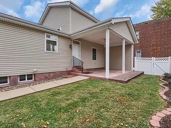 4th image of 5636 S Magnolia Ave