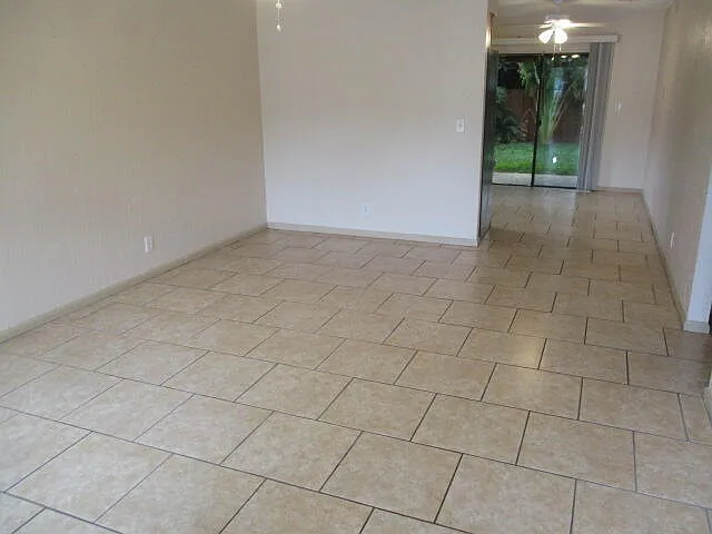 2 bed, 1.0 bath, 998 sqft, $2,250 — Photo 3