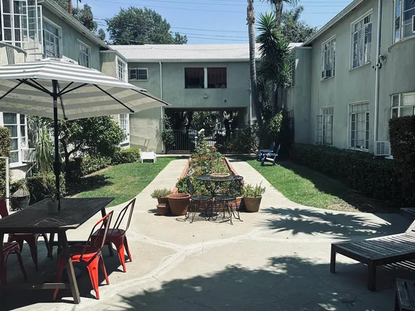 1009 N Sweetzer Ave APT 6, West Hollywood, CA 90069