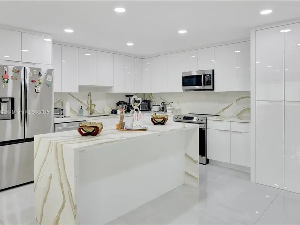 8720 SW 103rd Ave #8720, Miami, FL 33173
