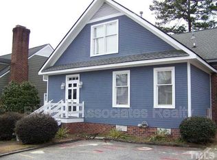 1790 Roanoke Rd, Fayetteville, NC 28304