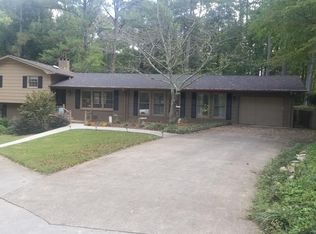 819 Dayton Dr, Scottsboro, AL 35768