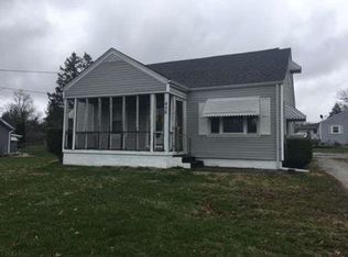 450 N 7th St, Hamilton, IL 62341