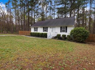 40 Rockwood Ct, Fuquay Varina, NC 27526