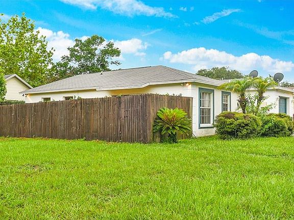 2nd image of 1108 W Willow Pine Ct