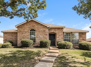 312 Singleton Dr, Royse City, TX 75189
