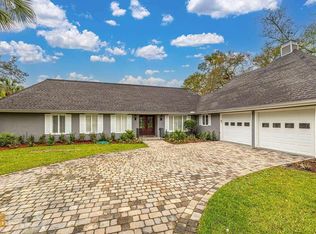 320 Wymberly Rd, Saint Simons Island, GA 31522