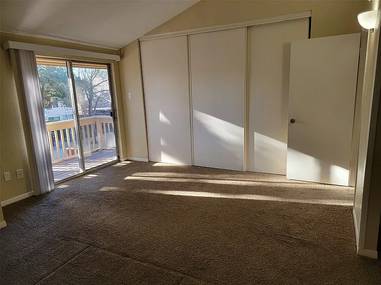 2908 Shady Lake Cir — Photo 11