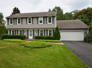 25W151 Brandywine Ct, Naperville, IL 60540