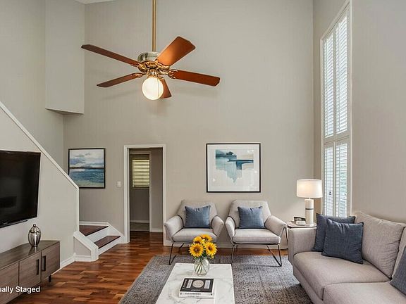 4th image of 17703 Parkway Green Ln