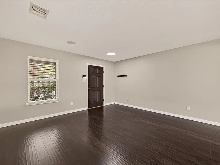 18302 Walden Gate Ln — Photo 7