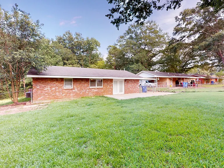 109 Sara Ln — Photo 19