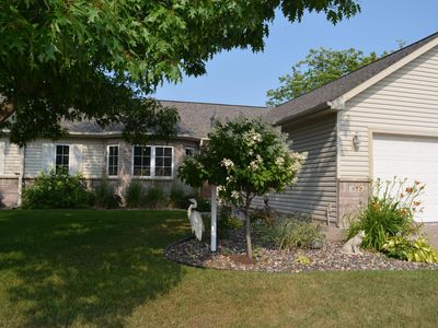 821 Aurora Cir, Red Wing, MN, 55066